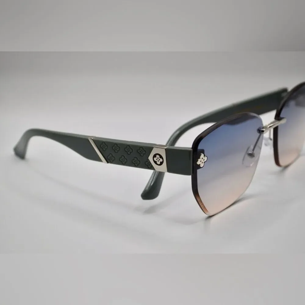 Gucci Women’s Sunglasses | Silver & Grey-Blue Frame | Blue-Brown Gradient Lens - Picture 15 of 16